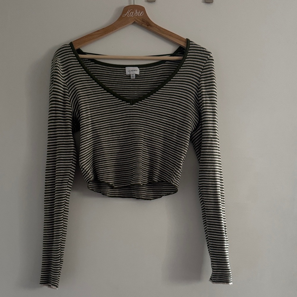 LA HEARTS Green and White Striped V-Neck Long Sleeve Top